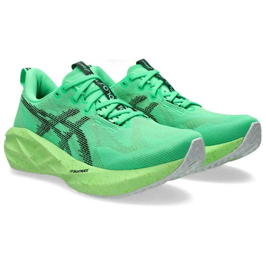 Asics Tênis de corrida Novablast 5