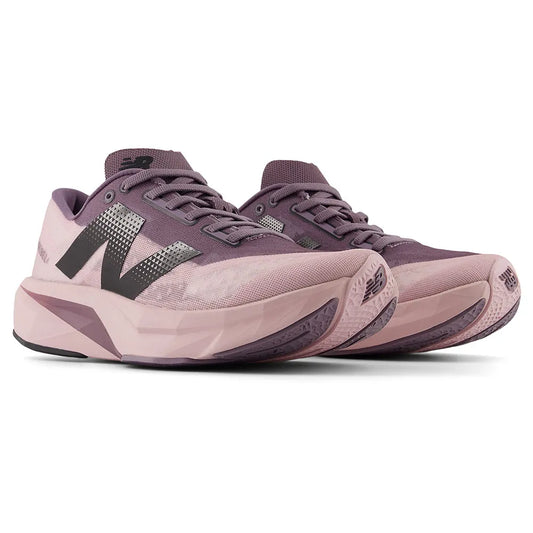 New Balance Tênis FuelCell Rebel v4