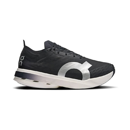 Tênis On Running Cloudboom Strike